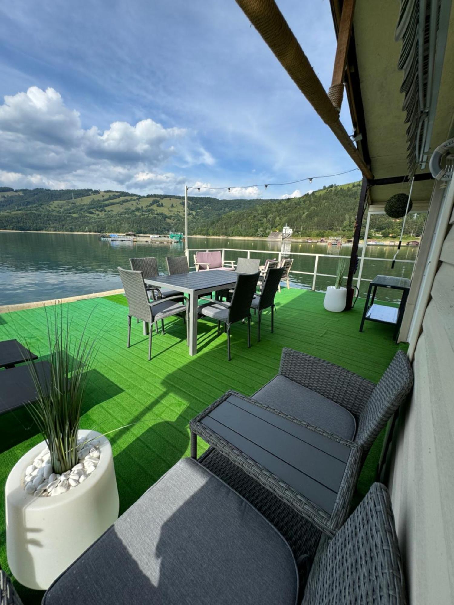 Casa Pe Lac Bicaz Ngoại thất bức ảnh